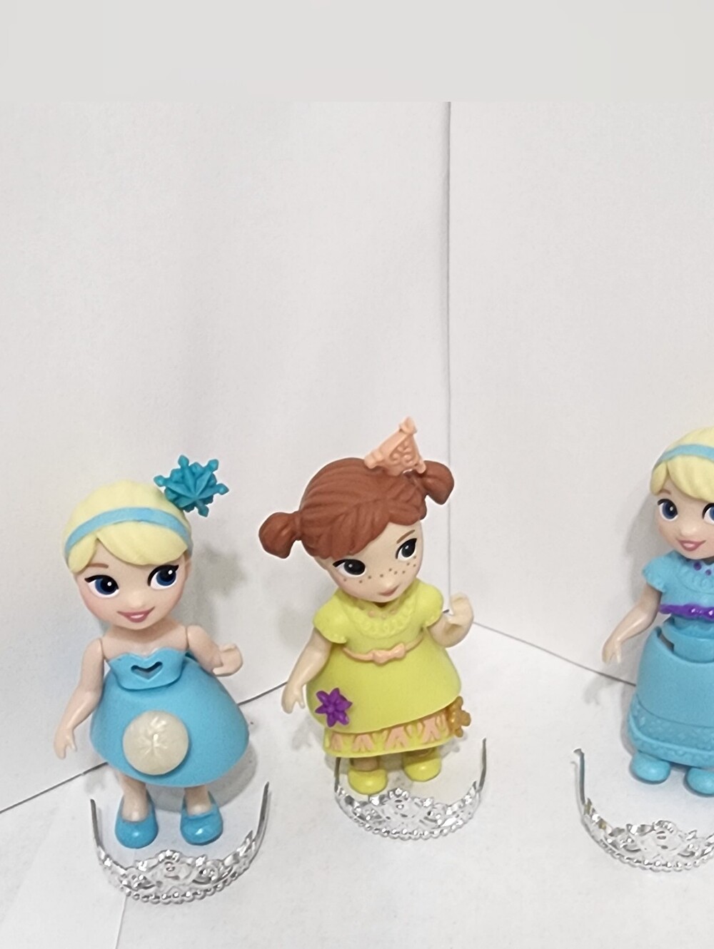 Disney Princess Bundle - Picture 3 of 3